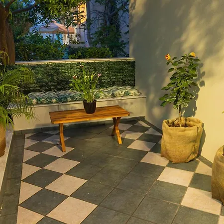 Panagouli Garden House Appartement