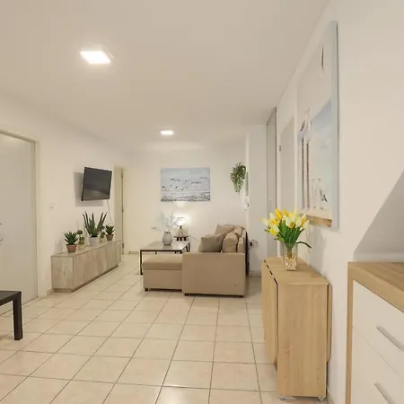 Appartement Panagouli Garden House *
